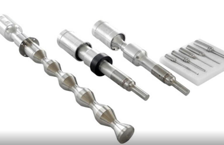 Was ist mit dem Funktionsprinzip des Hochleistungs-Ultraschall-Metallschmelzbehandlungssystems?